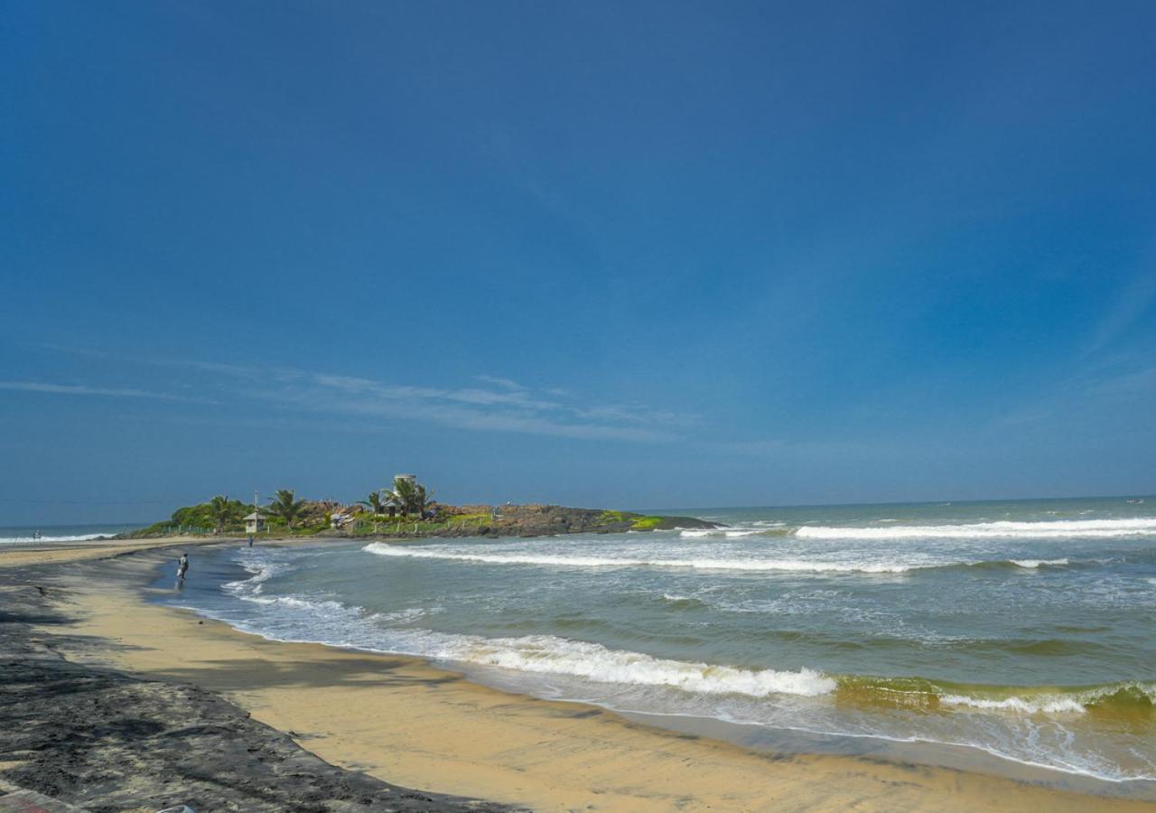 Pop Tavern Kovalam Beach Villa By Voye Homes Exterior foto