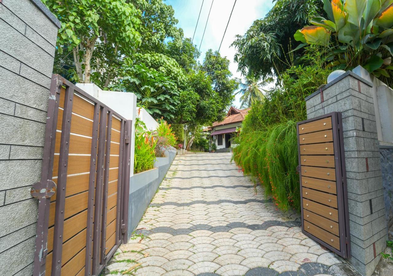 Pop Tavern Kovalam Beach Villa By Voye Homes Exterior foto