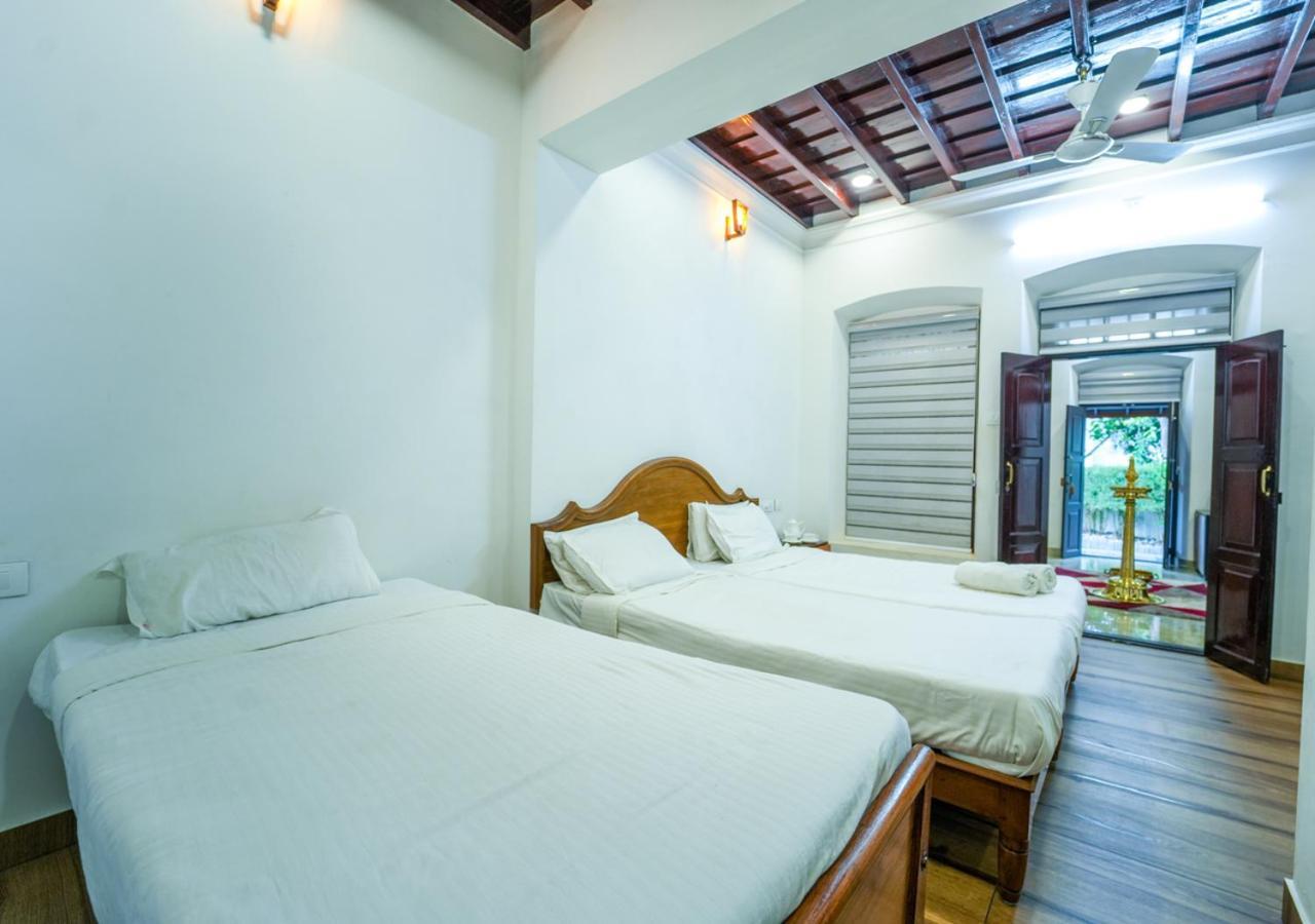 Pop Tavern Kovalam Beach Villa By Voye Homes Exterior foto